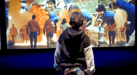 式与VR电影的关键一年｜年度专题麻将胡了试玩走出未来叙事苹果沉浸(图8)